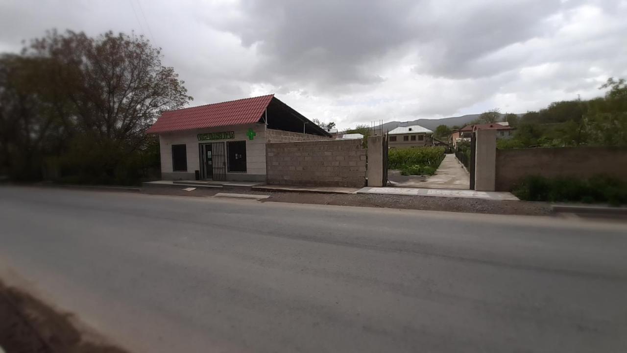 Home Garni Luaran gambar